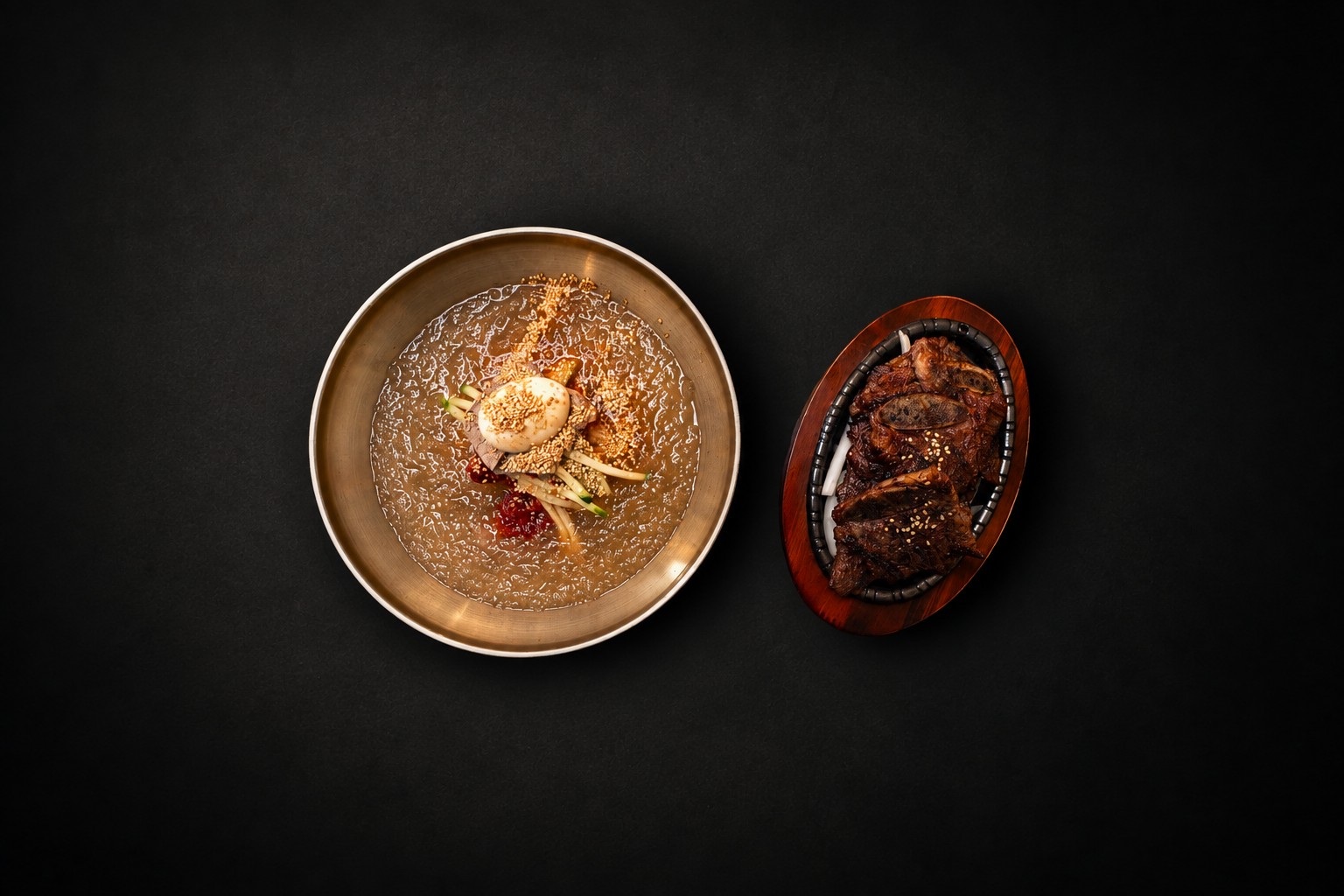Noodles in broth paired with grilled meat